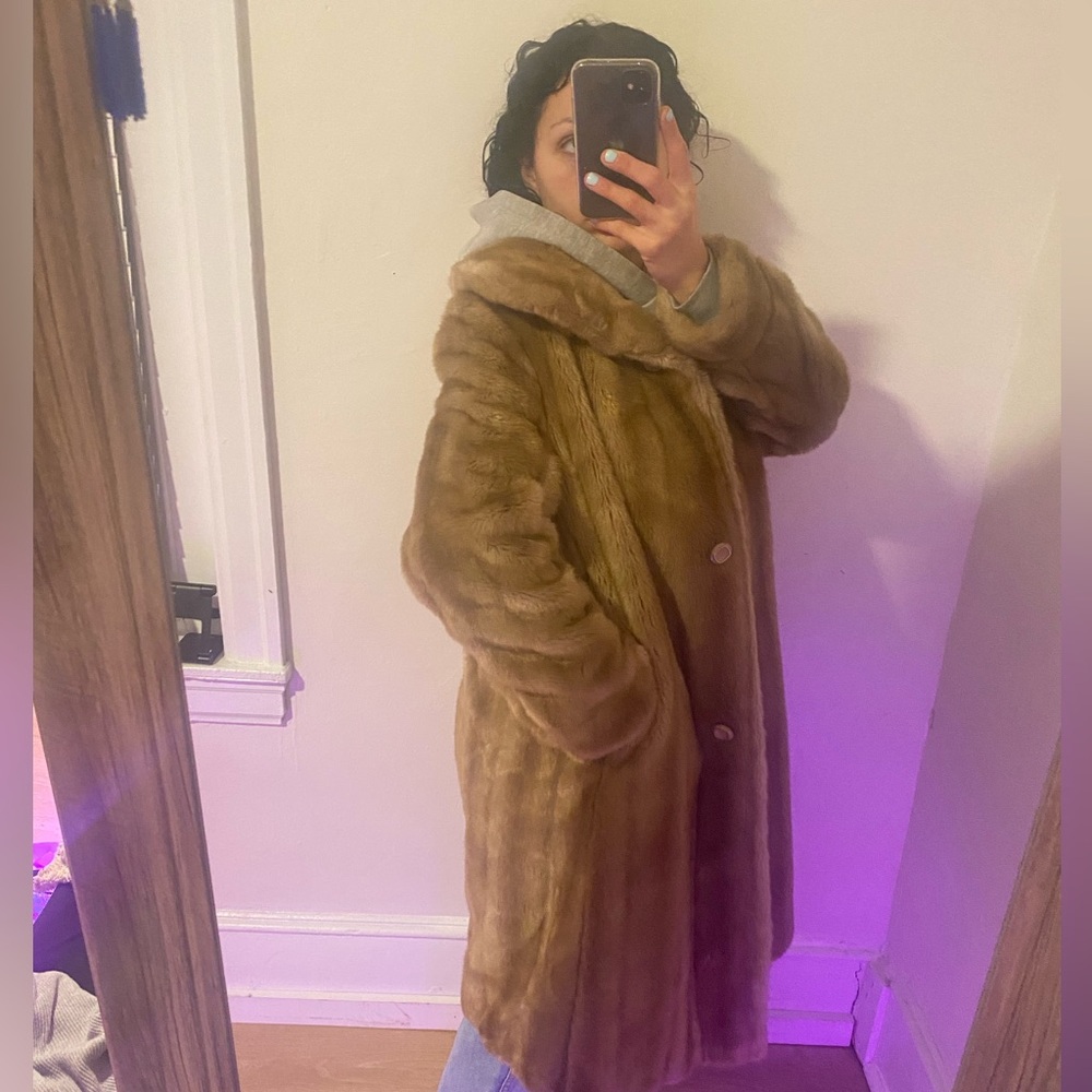 Luxury brown/tan faux fur mob wife coat
